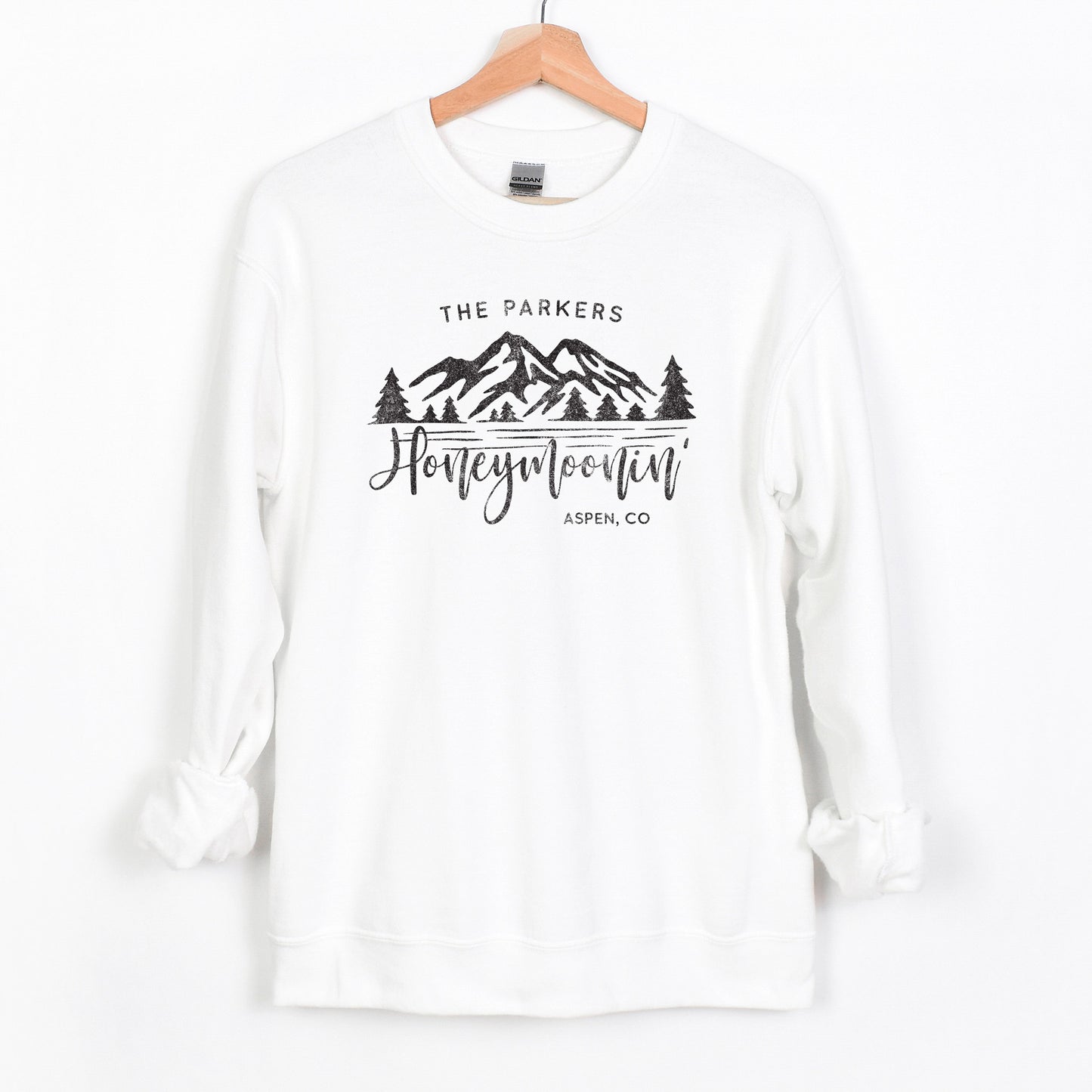 
                  
                    a honeymoonin' custom location sweatshirt in white
                  
                